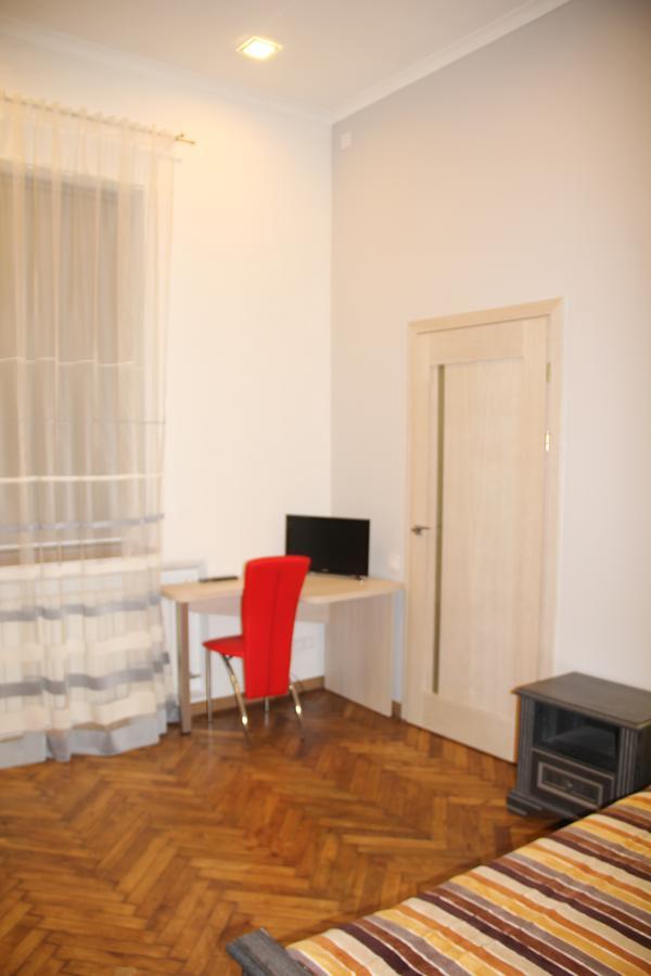 Apartment On Khorvatska Street Liov Exterior foto
